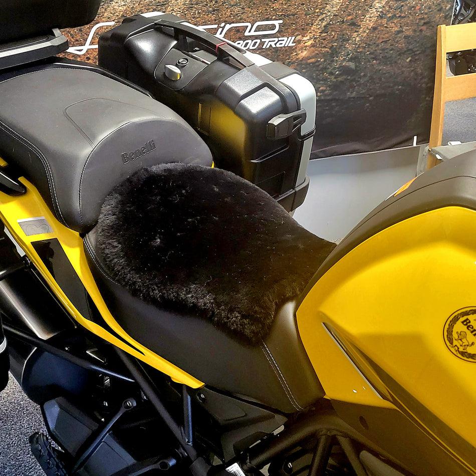 'The Prowler' Small Motorcycle Short Wool Sheepskin Seat Pad