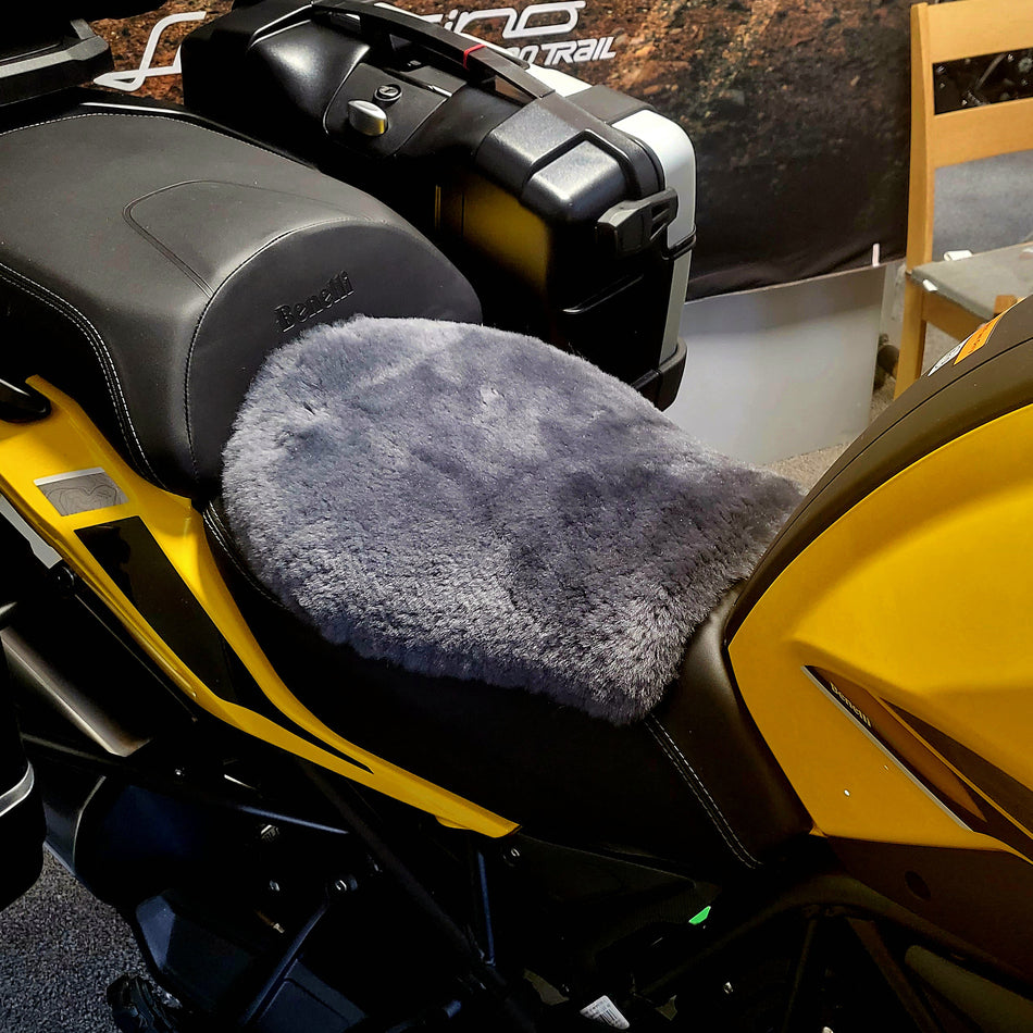 'The Prowler' Small Motorcycle Short Wool Sheepskin Seat Pad